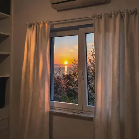 Oleavista Apartment *